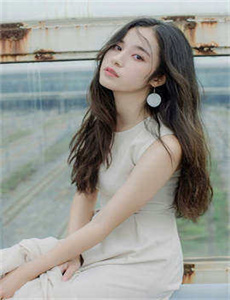 性饥渴艳妇K8经典色欲,12周岁女全身裸小奶洗澡