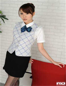 亲胸揉胸膜下刺激视频网站APP,美女美国免费观看高清电视剧