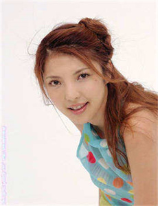 中文字幕亂倫免賛視頻/翘臀嫩美少年被调教灌尿