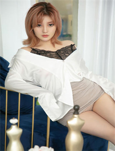 成人十八家/拔萝卜的视频免费播放大全