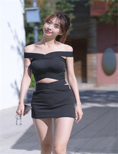 美丽的桃子美国版5娃娃脸/16位女子撒尿视频